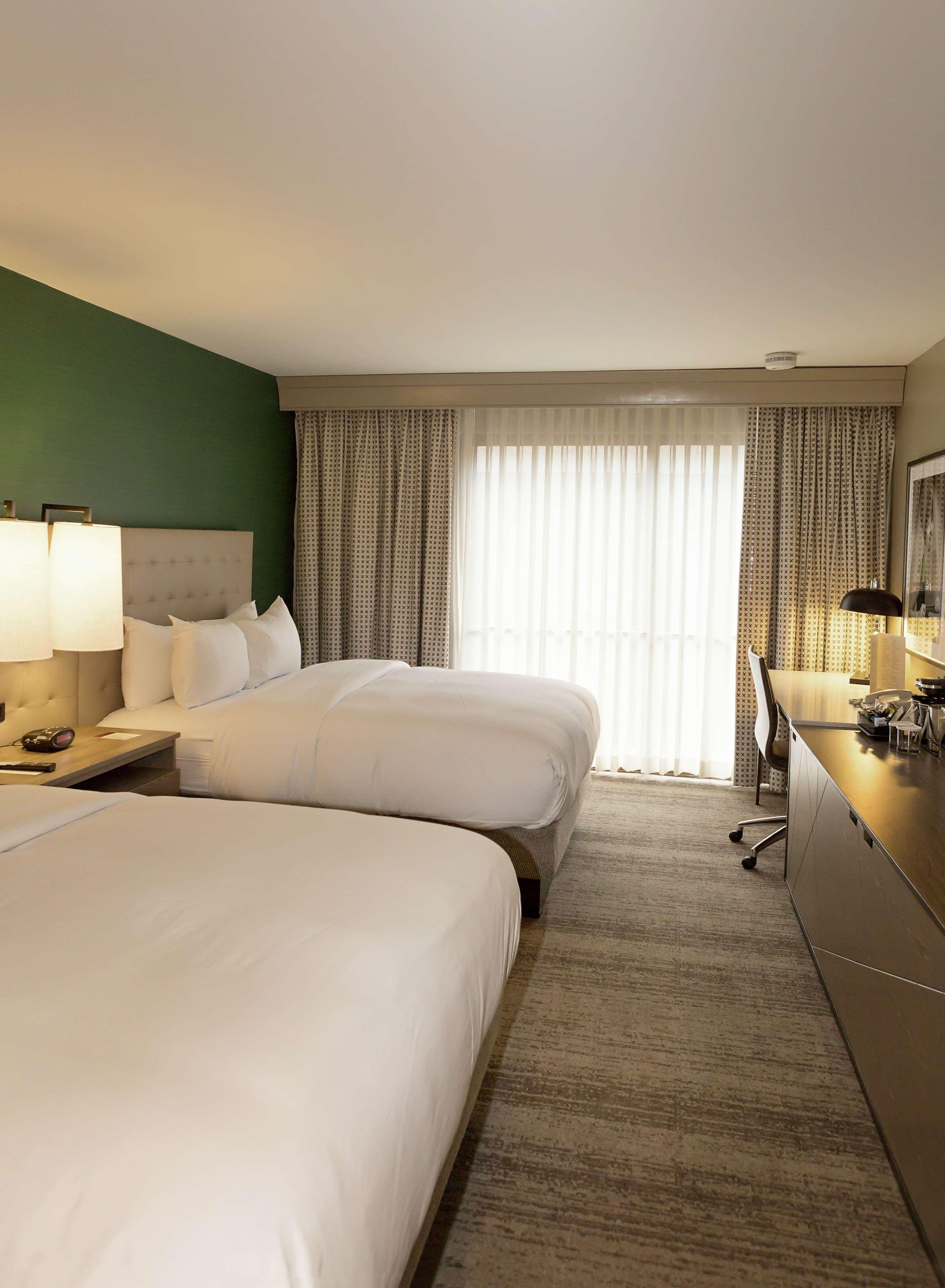 Hilton Birmingham Downtown At Uab Hotel Exterior photo