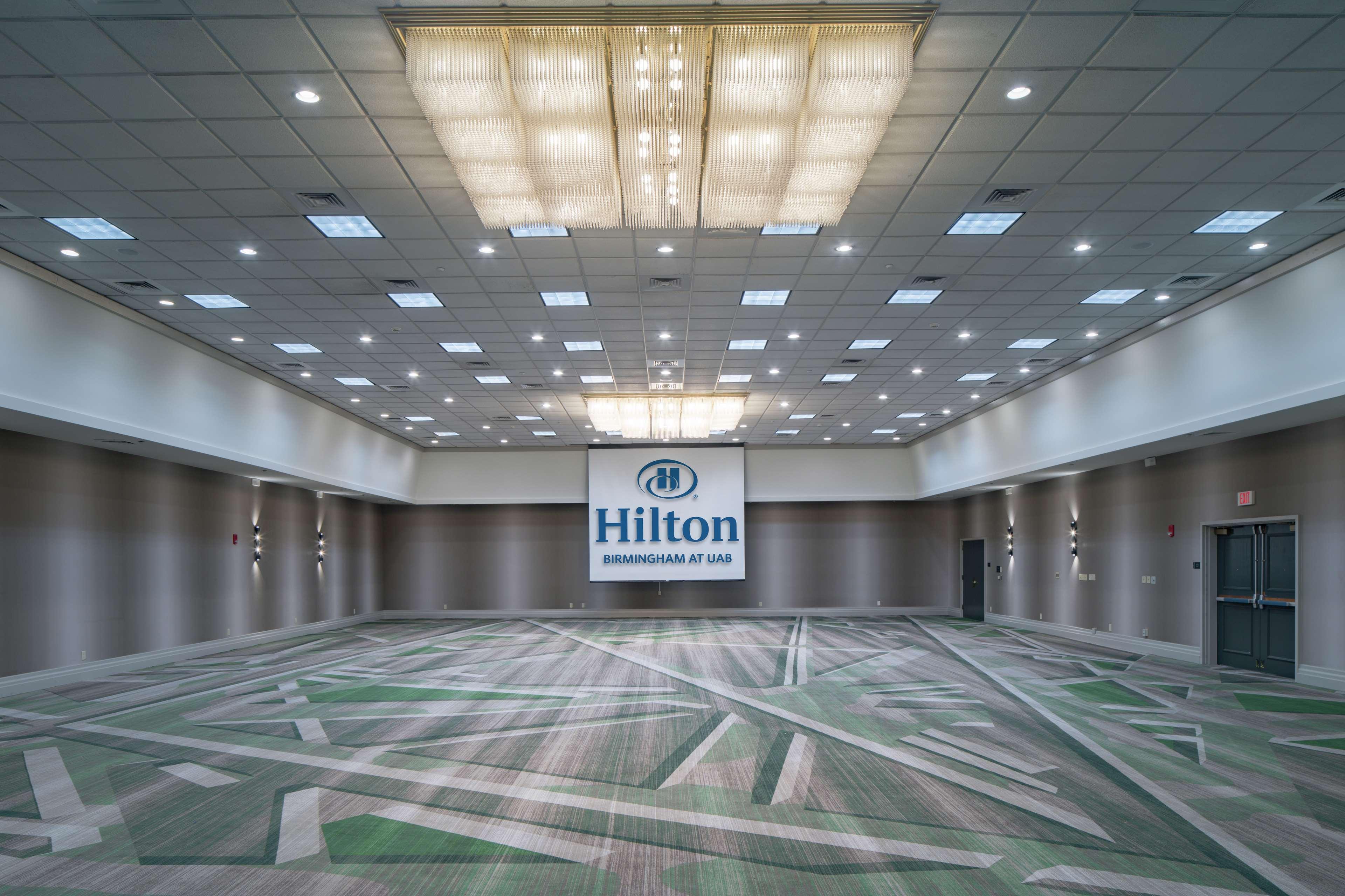 Hilton Birmingham Downtown At Uab Hotel Exterior photo
